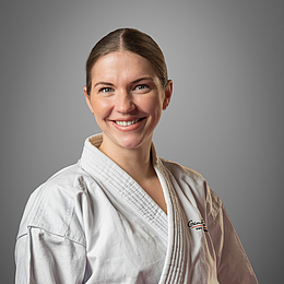 Rebecca Kaya, 3 Dan Shotokan Karate Instructorin der Kampfkunstschule Hannover